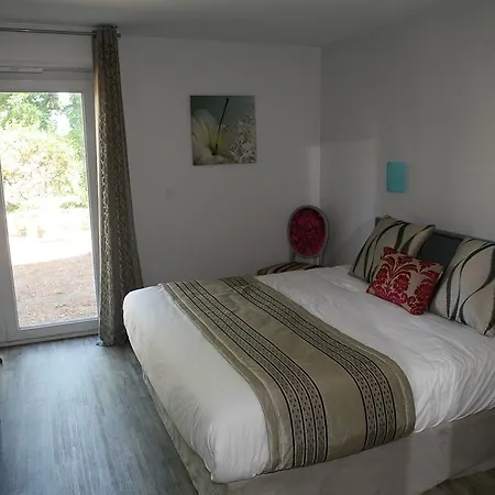 Hotel H