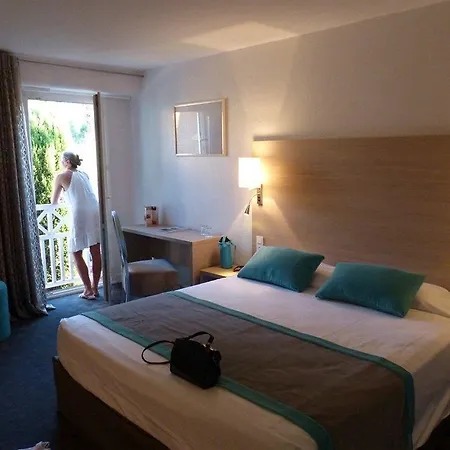 H Hyeres